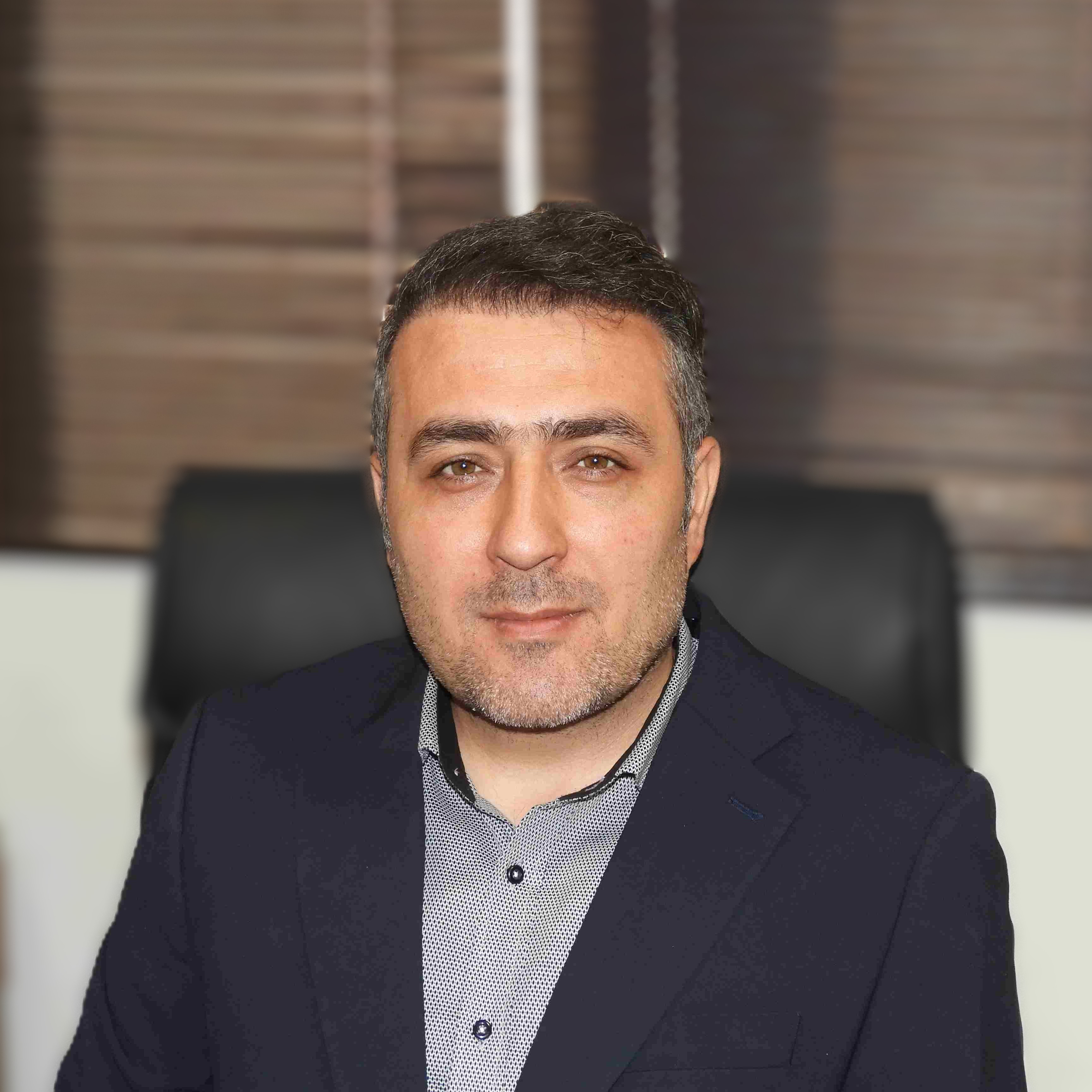 تصویر مدیر واحد فنی